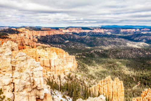 18-Mile Scenic Drive Rainbow Point Overlook at Bryce Canyon National Park #vezzaniphotography